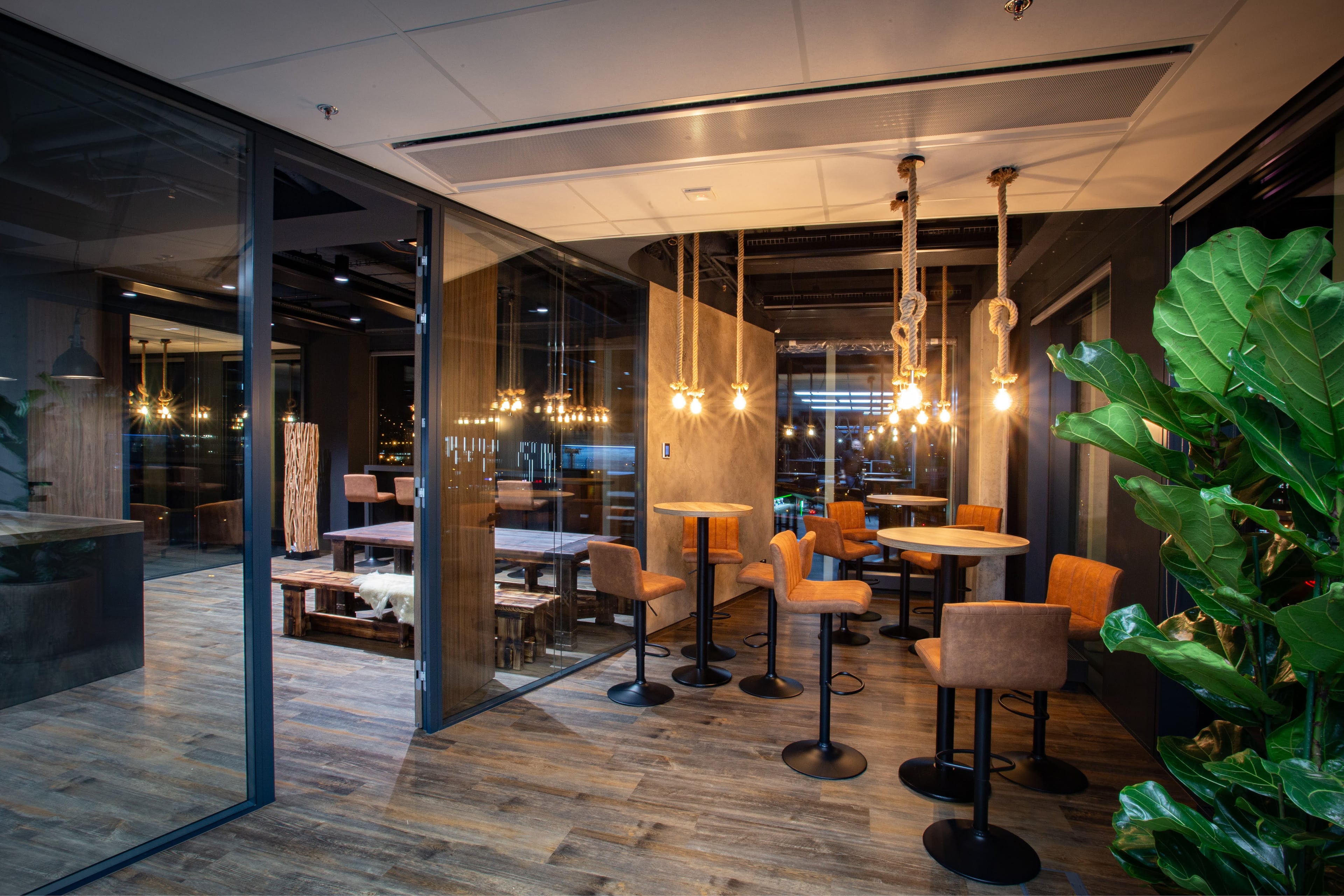 Realizace kanceláře pro Oddin.gg – obrázek 11