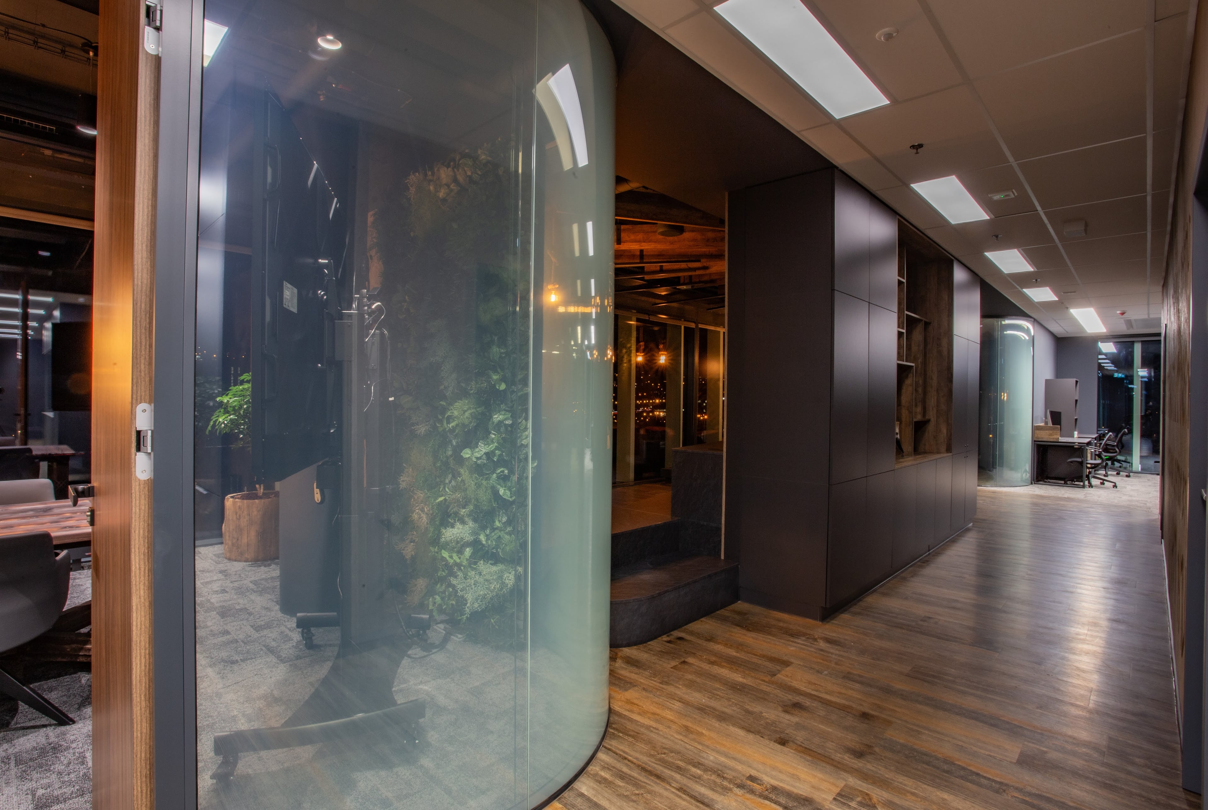 Realizace kanceláře pro Oddin.gg – obrázek 17